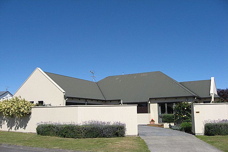 Photo of property in 21 Westhaven Place, Redwoodtown, Blenheim, 7201