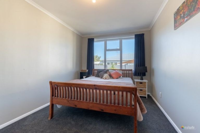 Photo of property in 2a Mcbain Grove, Avalon, Lower Hutt, 5011