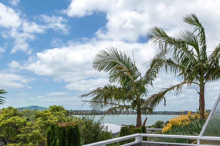 Photo of property in 134 Exmouth Road, Northcote, Auckland, 0627