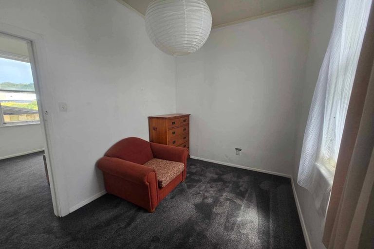 Photo of property in 122 Wallace Street, Mount Cook, Wellington, 6021