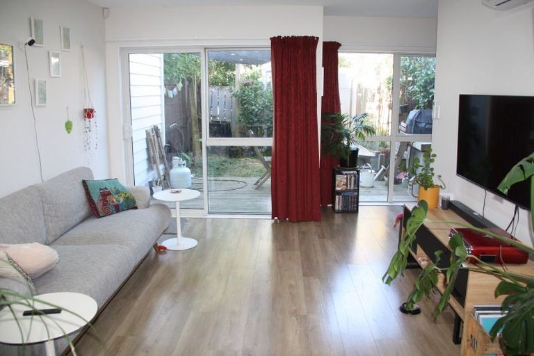 Photo of property in 4 Whakaaro Lane, Favona, Auckland, 2024