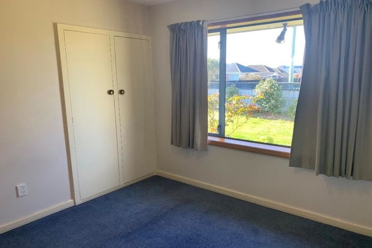 Photo of property in 37 Basingstoke Street, Aranui, Christchurch, 8061