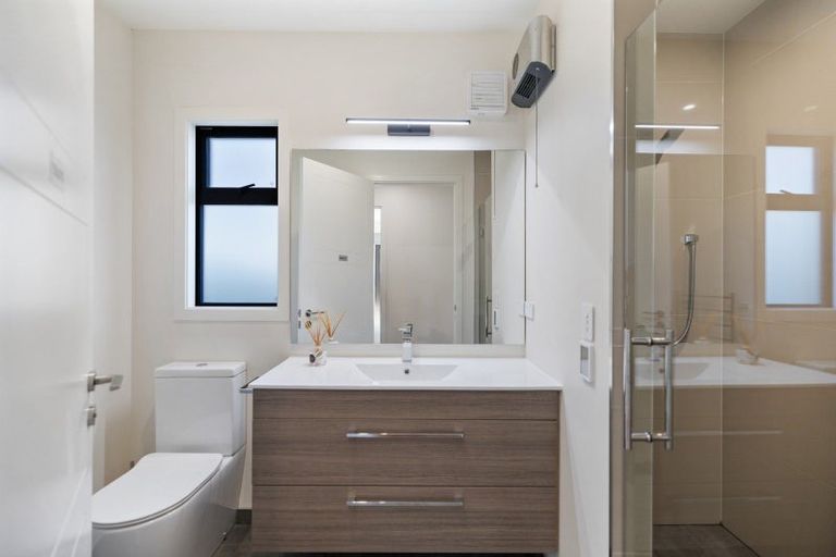 Photo of property in 26 Soudley Court, Jacks Point, Queenstown, 9371