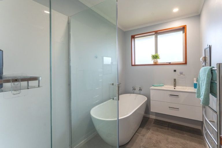 Photo of property in 45 Old North Road, Marchwiel, Timaru, 7910