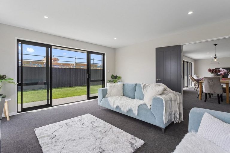 Photo of property in 9 Merino Crescent, Kirwee, 7571