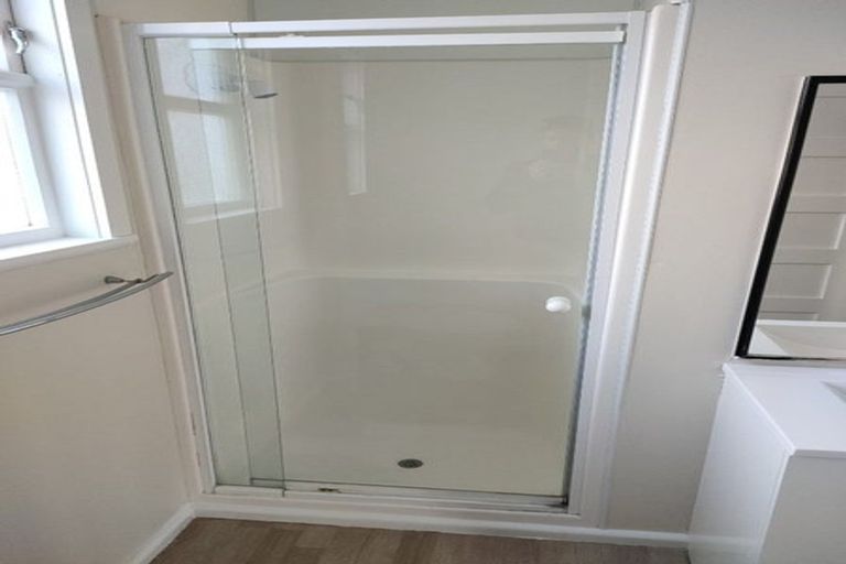 Photo of property in 37 Biddle Crescent, Taita, Lower Hutt, 5011