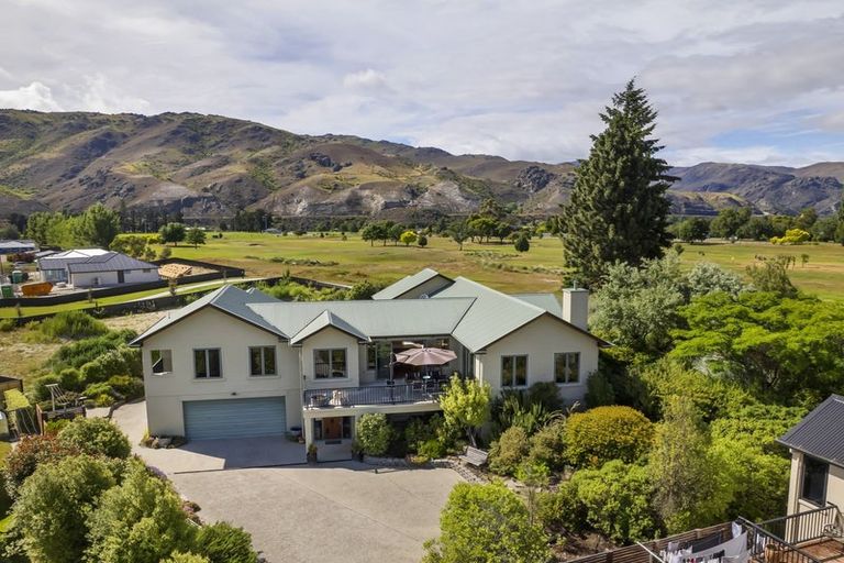 Photo of property in 50 The Dunes, Cromwell, 9310