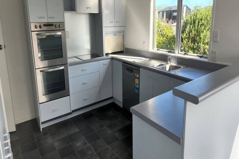 Photo of property in 43 Russleigh Drive, Dinsdale, Hamilton, 3204