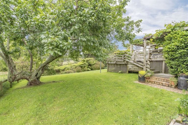 Photo of property in 290 Ararimu Road, Ramarama, Drury, 2579