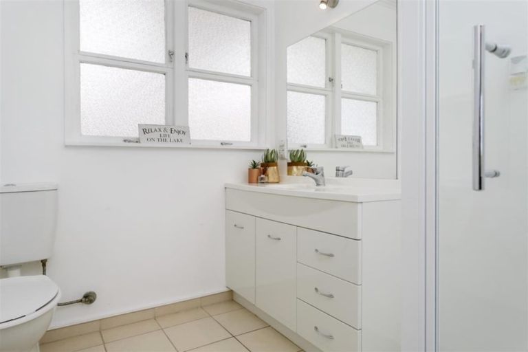 Photo of property in 2/30 Puriri Street, Hilltop, Taupo, 3330