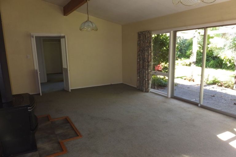 Photo of property in 22 Powell Crescent, Ilam, Christchurch, 8041