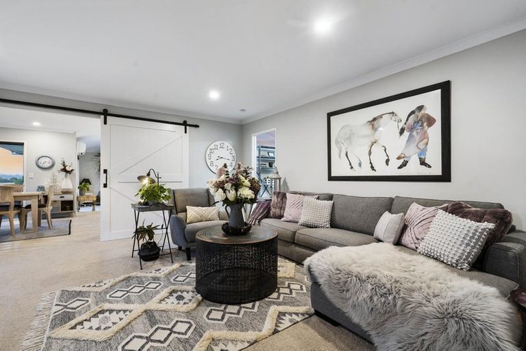 Photo of property in 329 Forestry Road, Waitoki, Kaukapakapa, 0871