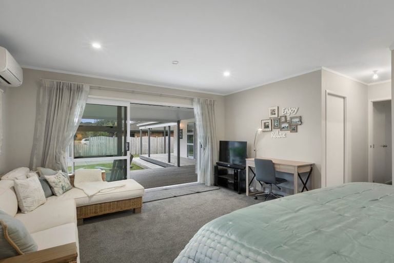 Photo of property in 52 Papaunahi Road, Bowentown, Waihi Beach, 3177