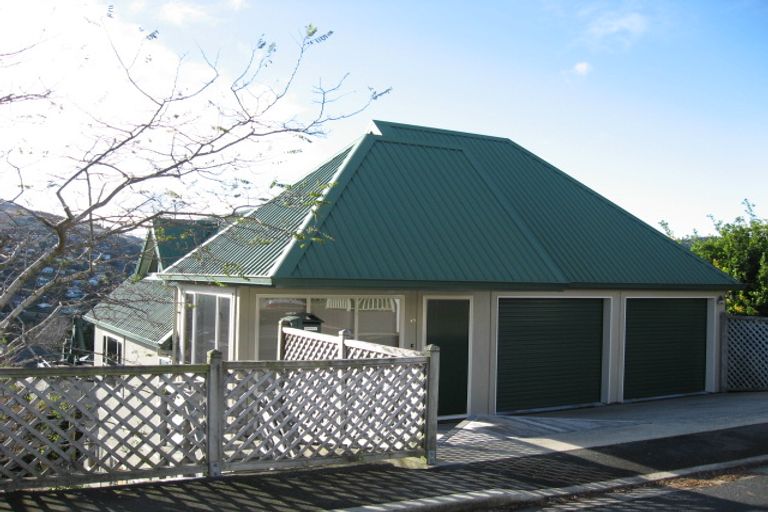 Photo of property in 49 Brownville Crescent, Maori Hill, Dunedin, 9010