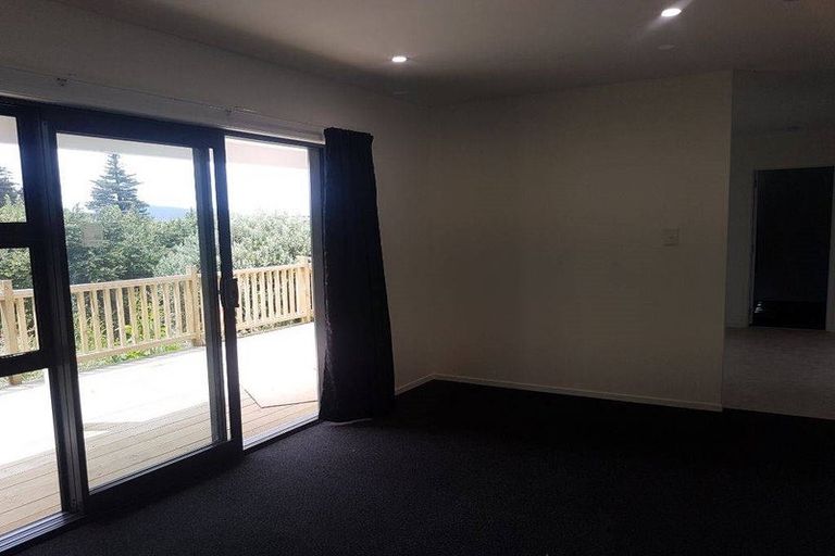 Photo of property in 5 Turner Drive, Western Heights, Rotorua, 3015