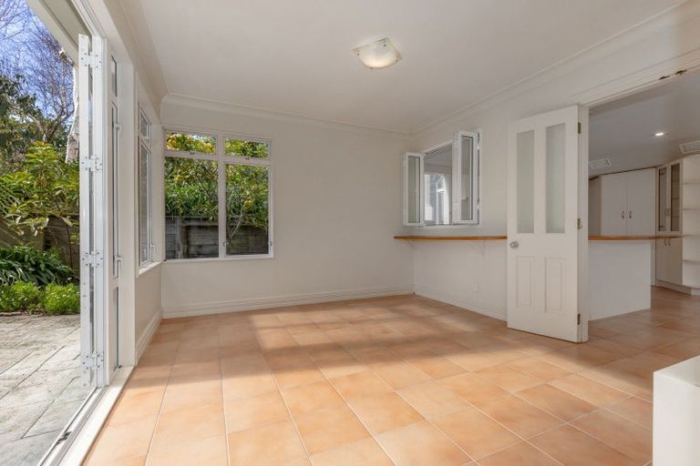 Photo of property in 40 Samwell Drive, Whitby, Porirua, 5024