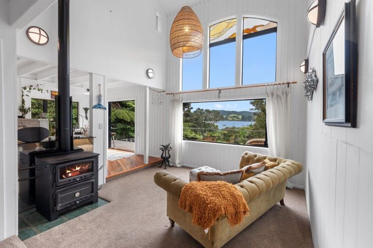Photo of property in 16 Major Bridge Drive, Russell, 0272