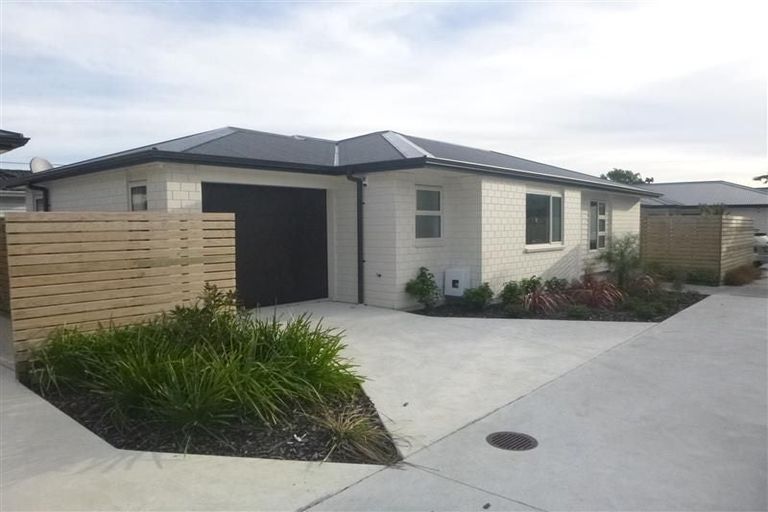 Photo of property in 29b Collingwood Street, Waterloo, Lower Hutt, 5011