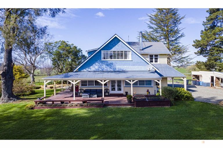 Photo of property in 104 School Road, Pleasant Valley, Geraldine, 7991