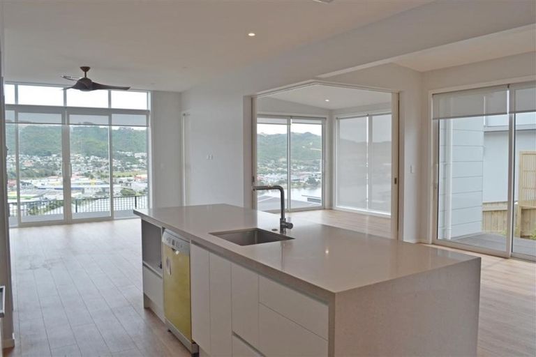 Photo of property in 82 John Burke Drive, Aotea, Porirua, 5024