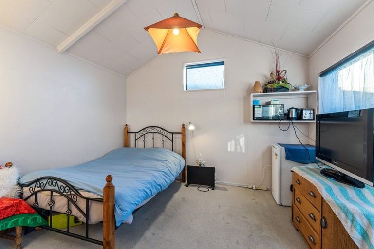 Photo of property in 162 Brockville Road, Brockville, Dunedin, 9011