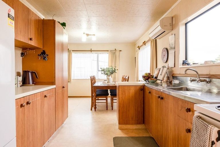 Photo of property in 26 Burraness Street, Palmerston, 9430