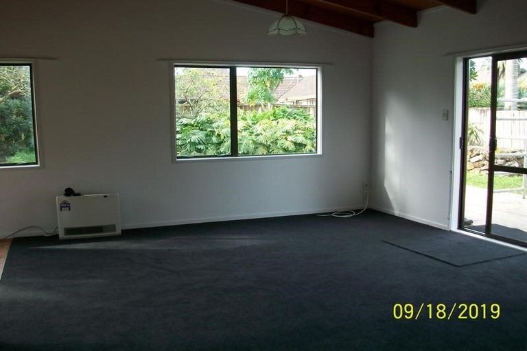 Photo of property in 1/19 Brook Street, Milford, Auckland, 0620