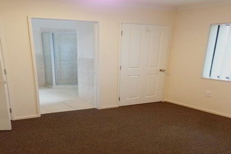 Photo of property in 12a Pomaria Road, Henderson, Auckland, 0610