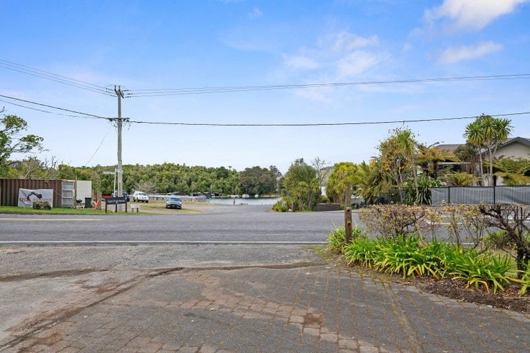 Photo of property in 98 Spencer Road, Lake Tarawera, Rotorua, 3076