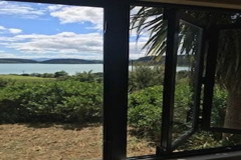 Photo of property in 1111b Te Waitere Road, Taharoa, 3988