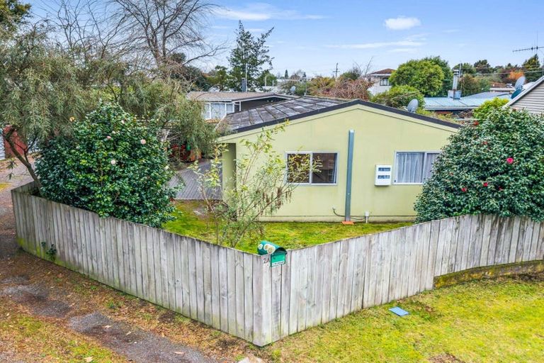 Photo of property in 2/2 Laughton Street, Taupo, 3330