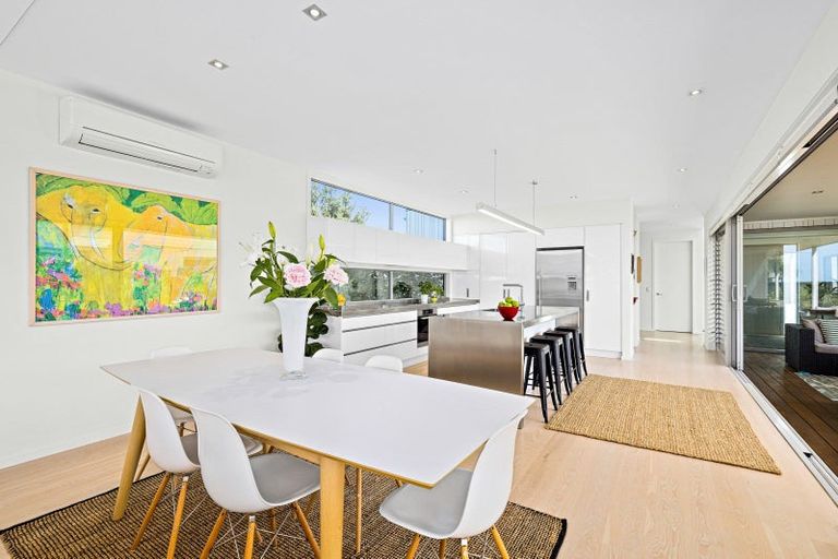 Photo of property in 61 Kewai Street, Omaha, 0986