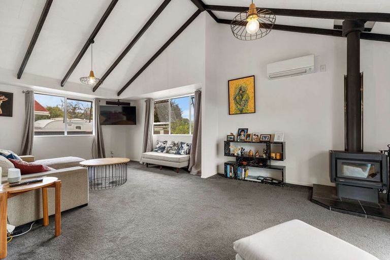 Photo of property in 28 Hodgkins Street, Pukehangi, Rotorua, 3015