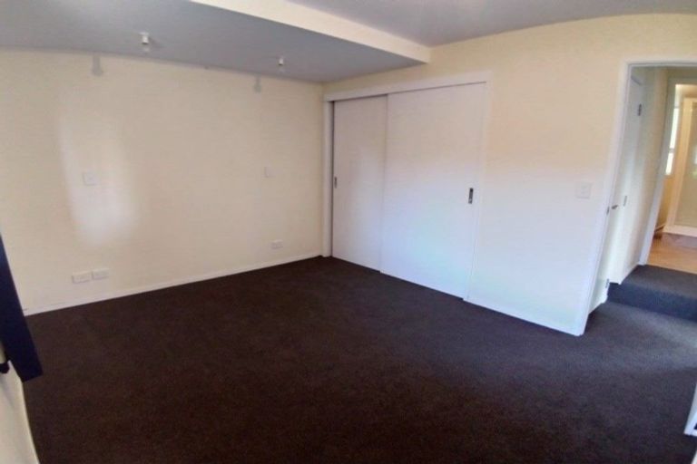 Photo of property in 56 Weatherly Road, Torbay, Auckland, 0630