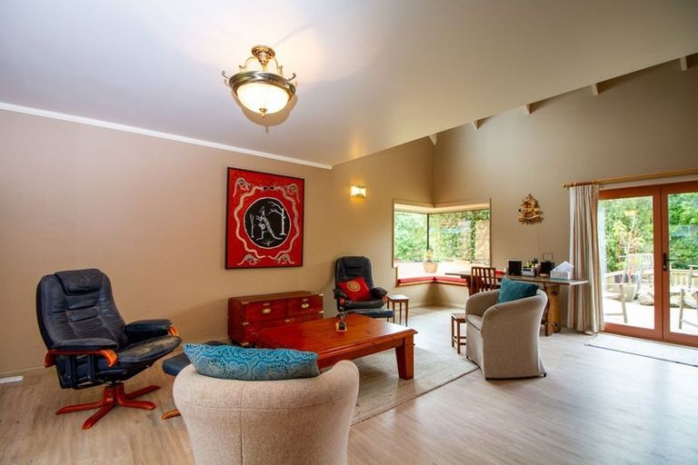 Photo of property in 153 Halcombe Road, Feilding, 4775