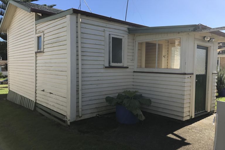 Photo of property in 204 Hakanoa Street, Huntly, 3700