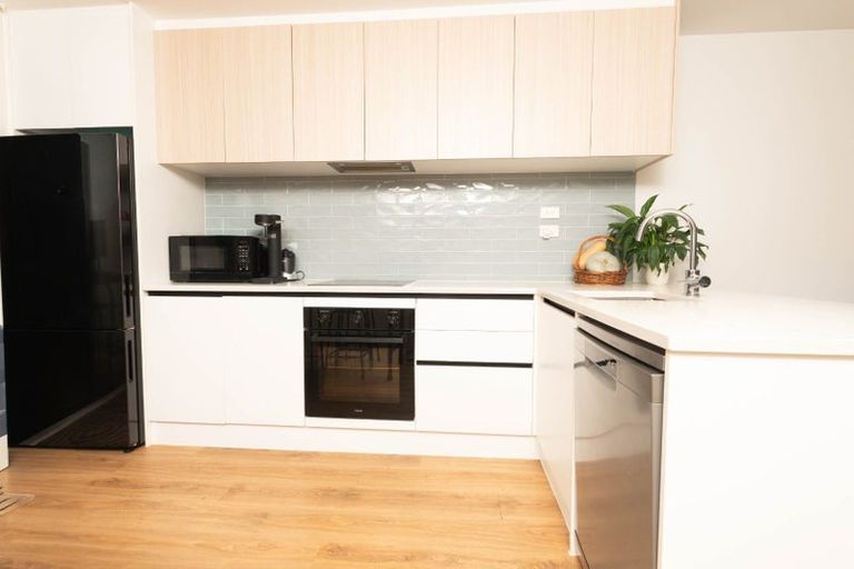 Photo of property in 38 Hinonga Loop, Silverdale, 0932