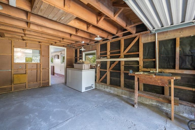 Photo of property in 39 Tosswill Road, Tahunanui, Nelson, 7011