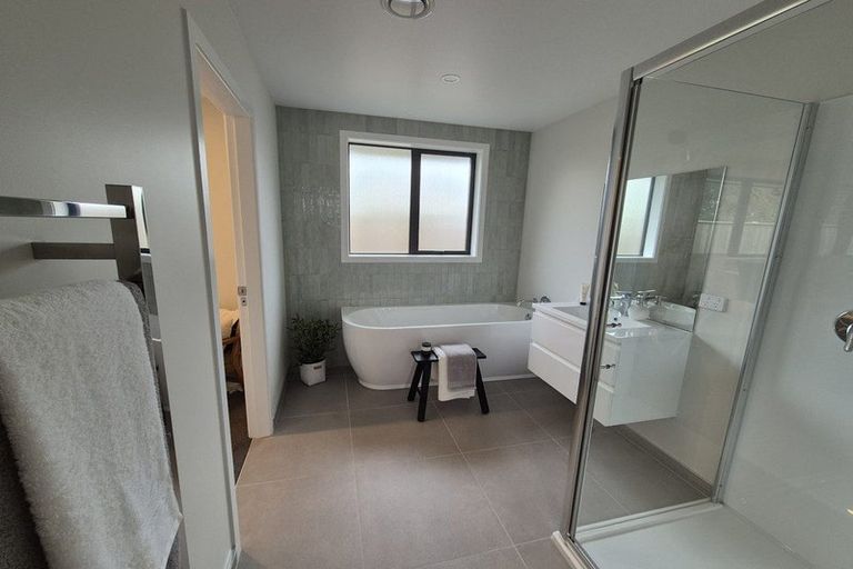 Photo of property in 22a Sussex Street, Levin, 5510