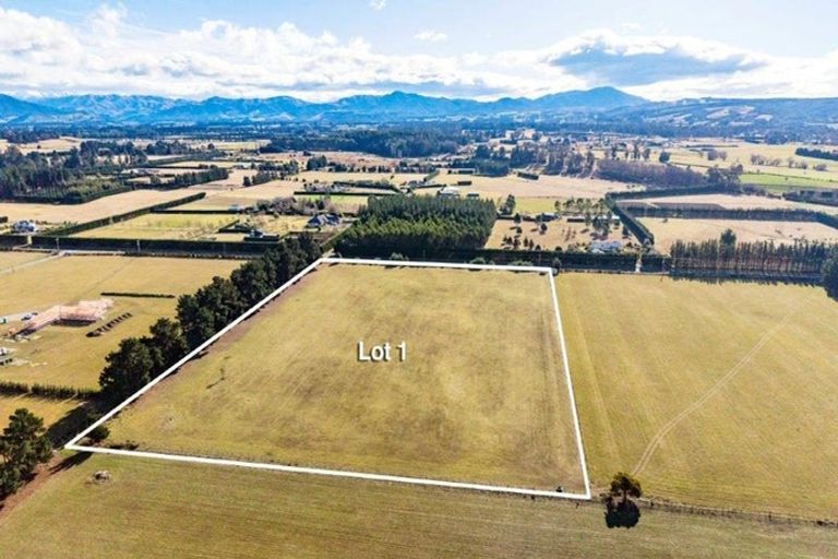 Photo of property in 245 Barkers Road, Loburn, 7472