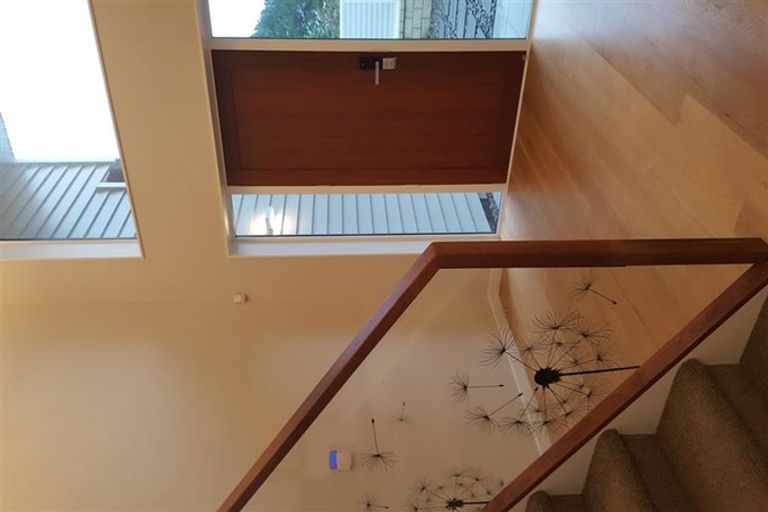 Photo of property in 2 Golden Morning Drive, Albany Heights, Auckland, 0632