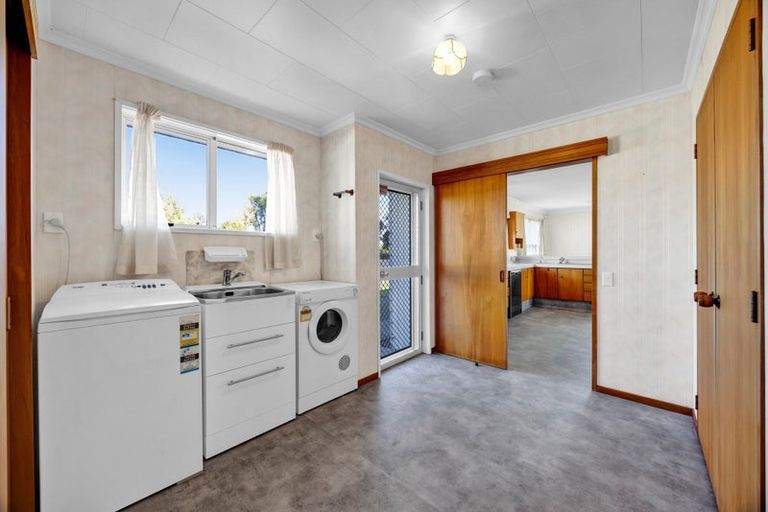 Photo of property in 65 Murray Avenue, Hawera, 4610