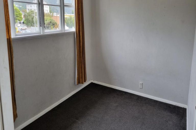 Photo of property in 46 Athlone Crescent, Avalon, Lower Hutt, 5011