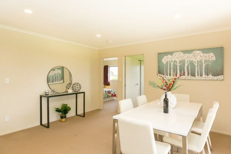 Photo of property in 581 Waitara Road, Huirangi, New Plymouth, 4373