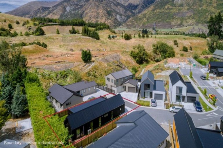 Photo of property in 7 Bathans Lane, Lake Hayes, Queenstown, 9304