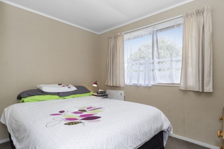 Photo of property in 1 Kaiwha Road, Welcome Bay, Tauranga, 3175