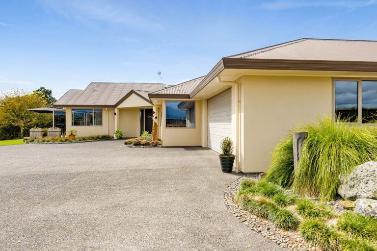 Photo of property in 318 Rugby Road, Tariki, Inglewood, 4388