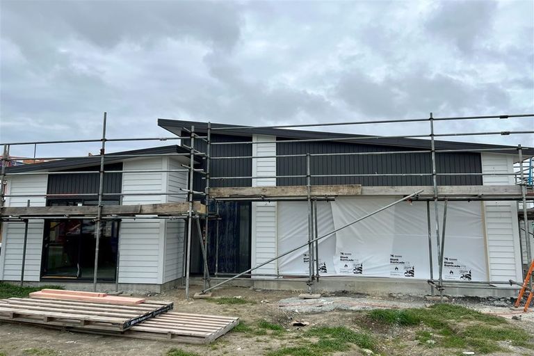 Photo of property in 7 Korowhiti Road, Clarks Beach, 2122