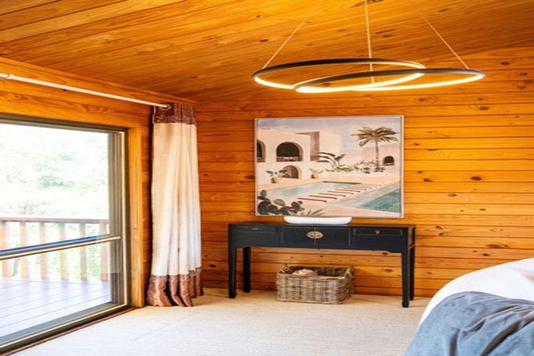 Photo of property in 12 Channing Crescent, Botany Downs, Auckland, 2010