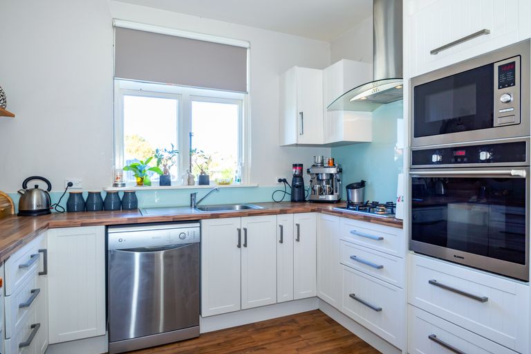 Photo of property in 4 Sea View Terrace, Seaview, Timaru, 7910